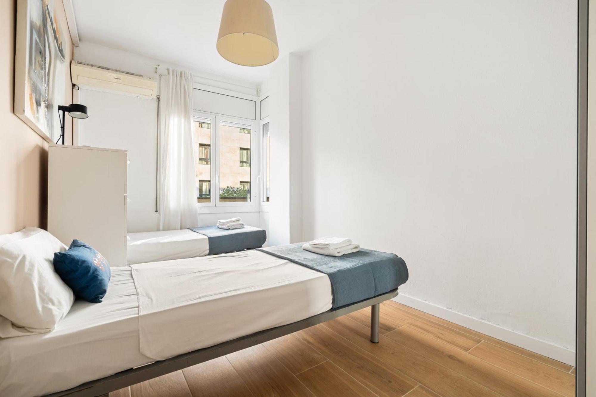 Fridays Flats Spacious 4Br Family Retreat Barcelona Exterior foto