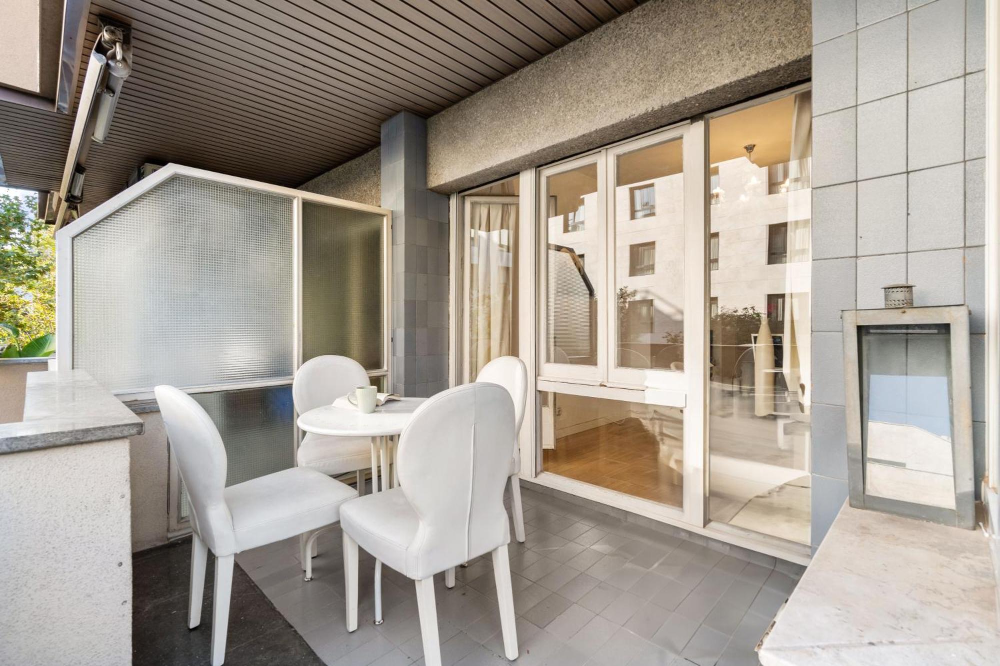 Fridays Flats Spacious 4Br Family Retreat Barcelona Exterior foto